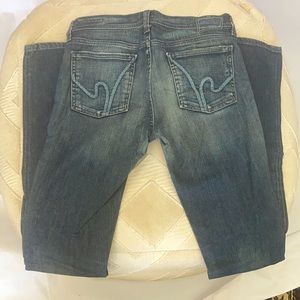 CITIZENS of HUMANITY Jeans.